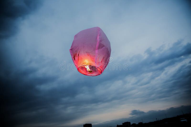 Balloon fire Sky lantern flying lanterns, hot-air balloons Lantern flies up highly in the sky. stock photography Balloon fire Sky lantern flying lanterns, hot-air balloons Lantern flies up highly in the sky. stock photography