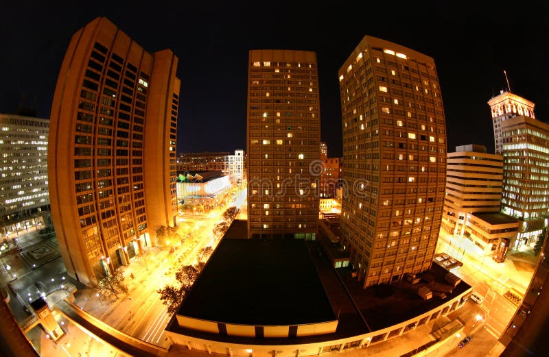 Puerto  centro Área de,, Estados Unidos de América por la noche interesado lente.