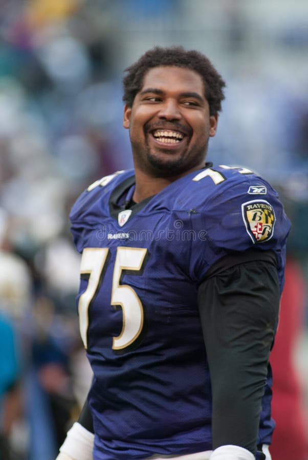 Jonathan Ogden editorial stock image. Image of helmet 173557784