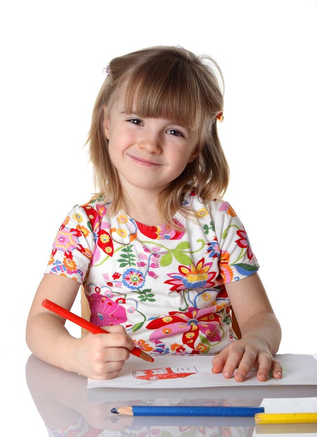 Bambina felice che dissipa una maschera immagine stock