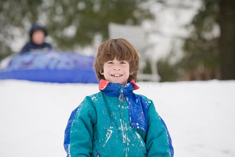 Bambini Sledding fotografia stock Bambini Sledding fotografia stock