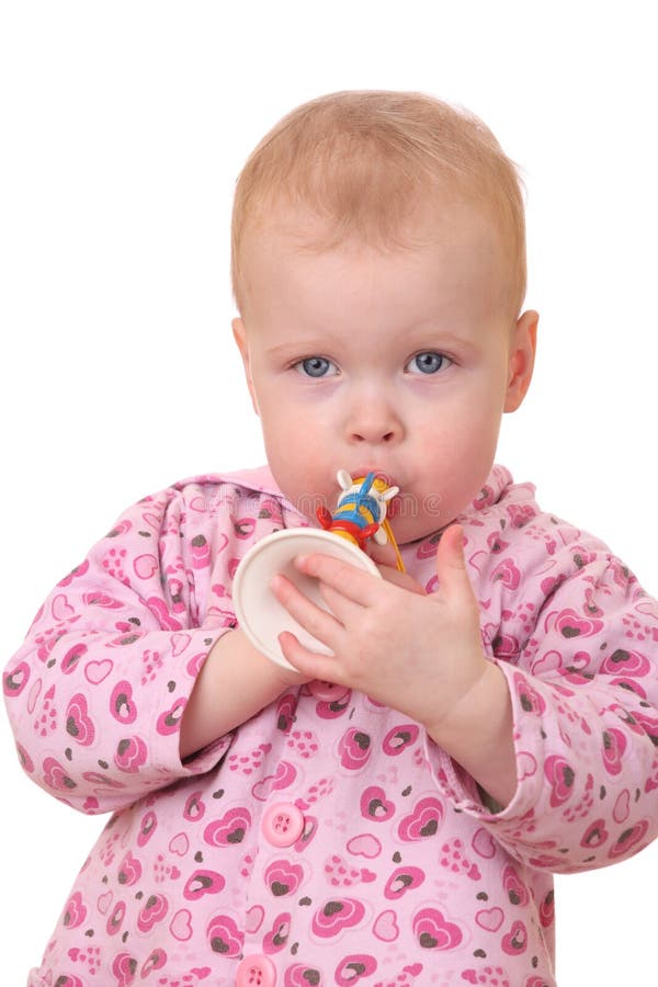 Bambino con la tromba immagine stock. Immagine di effettui 22946377