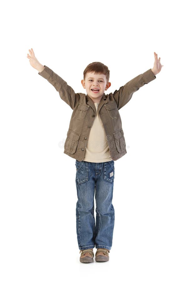 Bambino felice con le braccia spalancate fotografie stock libere da diritti