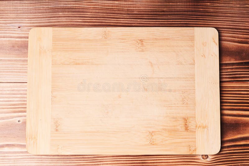 https://thumbs.dreamstime.com/b/bamboo-kitchen-board-wooden-table-view-top-utensil-cooking-food-background-166892146.jpg