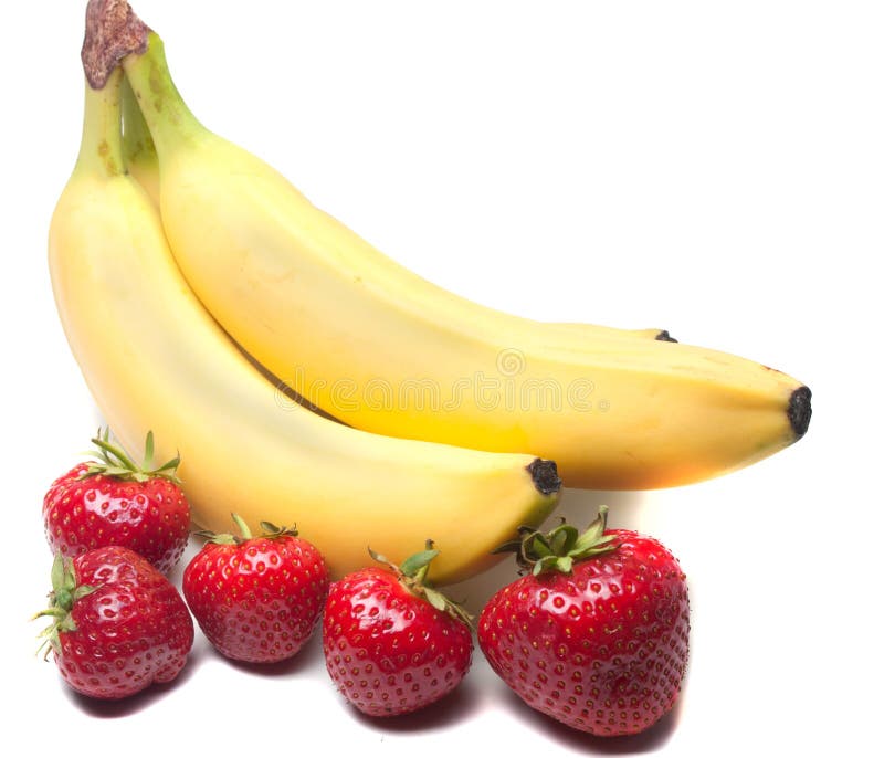 Bananen und Erdbeeren stockbild. Bild von vitamin, gesund - 55768449