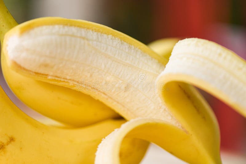 Bananowa łupa, zakończenie w górę od świeży dojrzałego/bananowa owoc strugająca