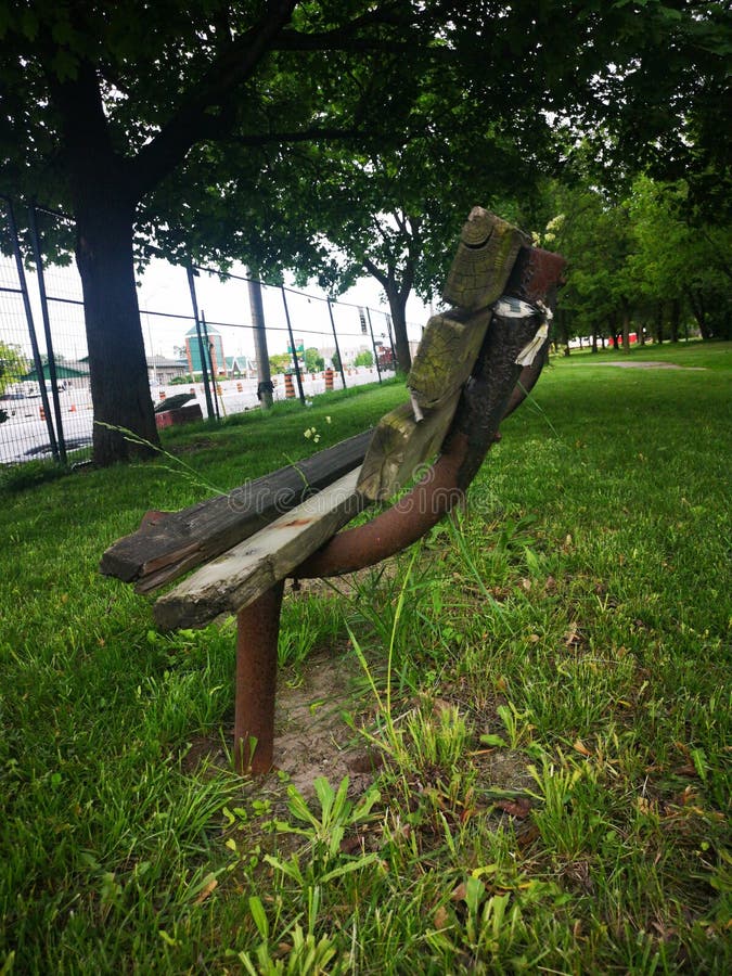 Banc décrépit photographie stock Banc décrépit photographie stock