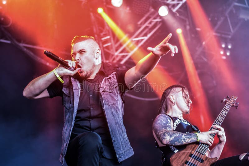 Banda De Heavy Metal 2016 De Faluya Hellfest Foto editorial Imagen de