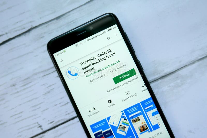 BANDAR SERI BEGAWAN, BRUNEI - 21 JANVIER 2019 : Application de Truecaller sur un Google Play Store androïde photographie stock libre de droits BANDAR SERI BEGAWAN, BRUNEI - 21 JANVIER 2019 : Application de Truecaller sur un Google Play Store androïde photographie stock libre de droits