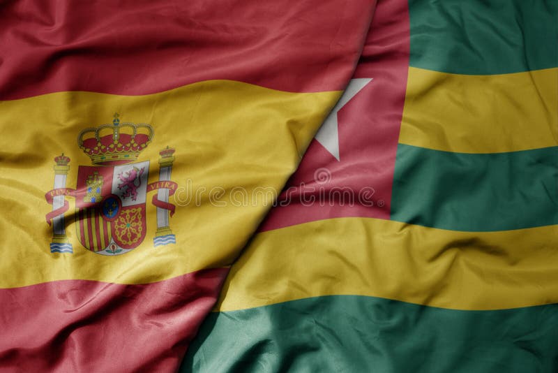 Bandeira nacional colorida de espanha e bandeira nacional do togo ilustração royalty free