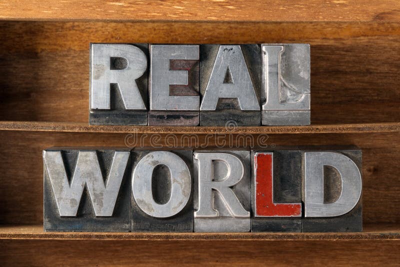 Bandeja del mundo real imagen de archivo libre de regalías Bandeja del mundo real imagen de archivo libre de regalías