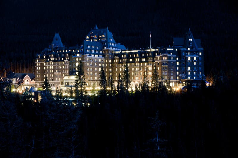banff fairmontfjädrar arkivbilder banff fairmontfjädrar arkivbilder