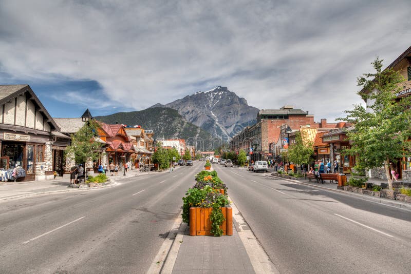 Banff Townsite w Kanadyjskich Skalistych górach obraz stock Banff Townsite w Kanadyjskich Skalistych górach obraz stock