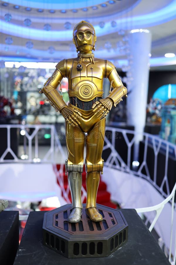 C-3PO Figure From Star Wars Model on display royalty free stock photo C-3PO Figure From Star Wars Model on display royalty free stock photo