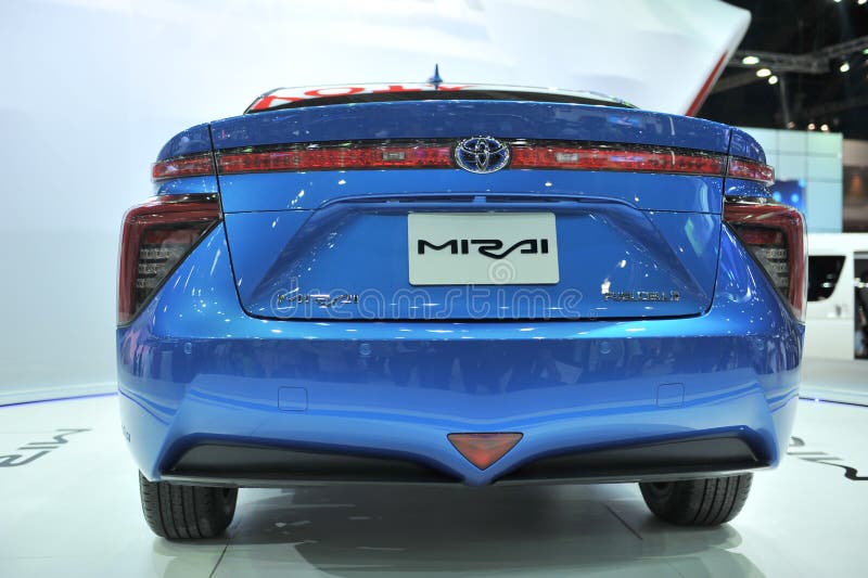 29 Bangkok-MAART mirai van Toyota bij de Internationale de Motorshow 2015 van 36ste Bangkok op 29 Maart, 2015 royalty-vrije stock afbeeldingen 29 Bangkok-MAART mirai van Toyota bij de Internationale de Motorshow 2015 van 36ste Bangkok op 29 Maart, 2015 royalty-vrije stock afbeeldingen