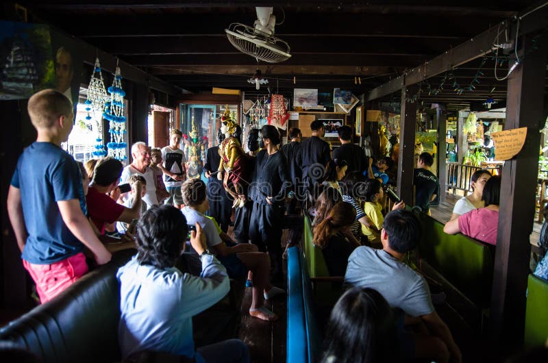 Bangkok, Tailandia: Lo spettacolo di burattini immagini stock