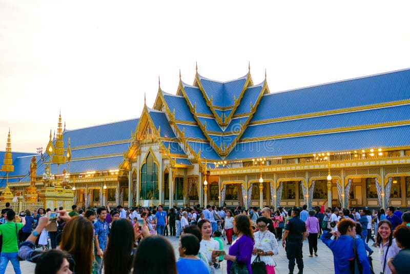 BANGKOK TAJLANDIA, GRUDZIEŃ, - 30, 2017: Królewska kremacji ceremonia jego wysokość królewiątko Bhumibol Adulyadej przy Sanam Lua zdjęcie stock BANGKOK TAJLANDIA, GRUDZIEŃ, - 30, 2017: Królewska kremacji ceremonia jego wysokość królewiątko Bhumibol Adulyadej przy Sanam Lua zdjęcie stock
