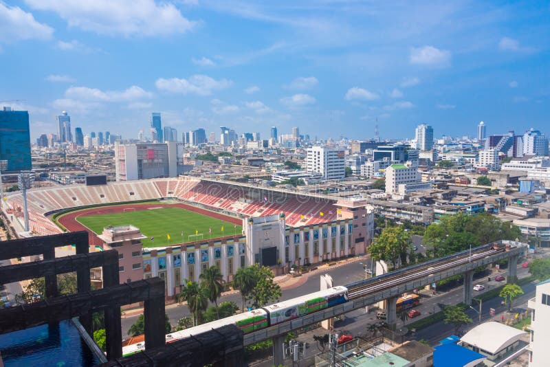 Bangkok, Tajlandia, Marzec Bangkok 2013 Krajowy stadium, widok z lotu ptaka fotografia royalty free Bangkok, Tajlandia, Marzec Bangkok 2013 Krajowy stadium, widok z lotu ptaka fotografia royalty free