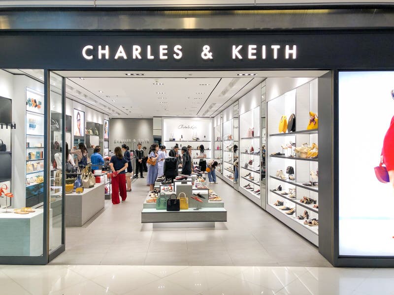 SINGAPORE-JUNE 17, 2018: Charles & Keith Store Outlet In Marina