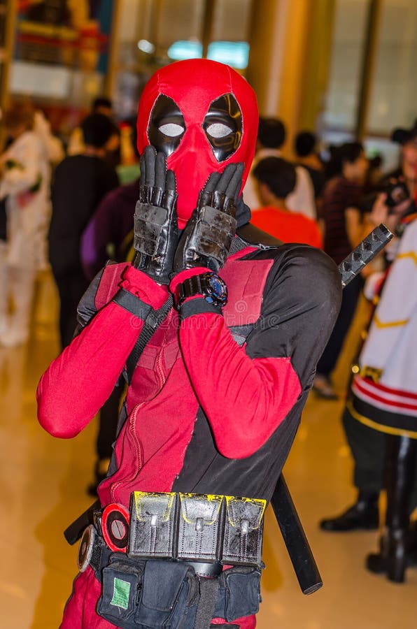 Download wallpaper 240x320 deadpool 2, funny pose, deadpool, movie, old  mobile, cell phone, smartphone, 240x320 hd image background, 7072