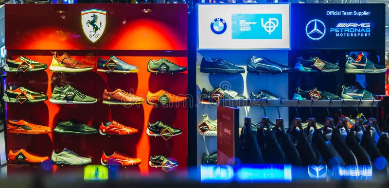 puma ferrari shop