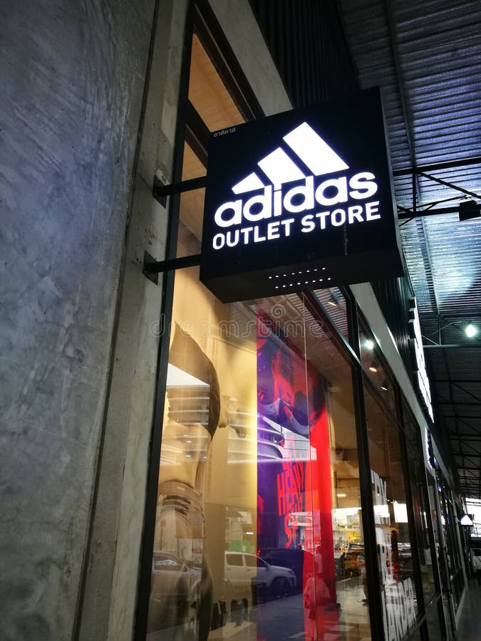 adidas factory outlet locations