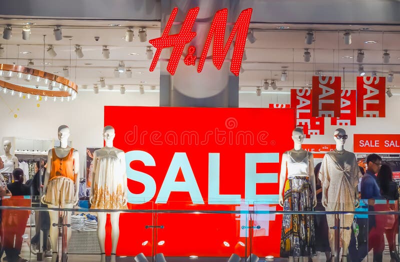 Exterior View of H & M Hennes & Mauritz AB Shop in Bangkok, Thailand. it`s a Swedish Multinational Clothing-retail Company Editorial Photo - Image of june, exterior: 150190586 Exterior View Of H & M Hennes & Mauritz Ab Shop In Bangkok, Thailand. It`S A Swedish Multinational Clothing-Retail Company Editorial Photo - Image Of June, Exterior: 150190586