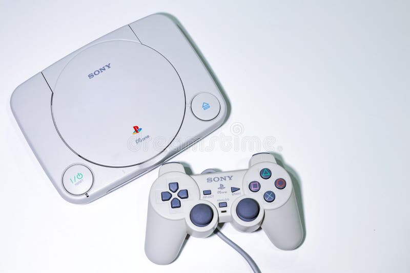 Playstation 1 hi-res stock photography and images - Alamy