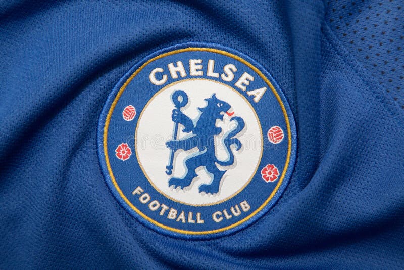 BANGKOK, THAÏLANDE - 4 AOÛT : Le logo de Chelsea Football Club photo stock BANGKOK, THAÏLANDE - 4 AOÛT : Le logo de Chelsea Football Club photo stock