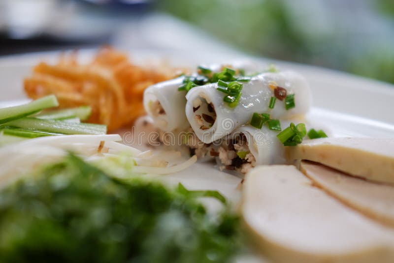 Banh cuon, Vietnamese steamed rice rolls