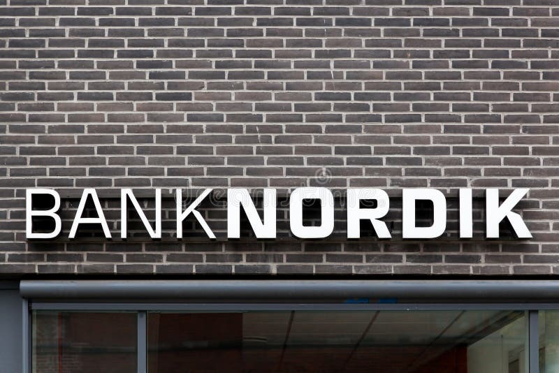 fusionere lastbil skærm BankNordik sign on a wall editorial image. Image of danish - 147398160