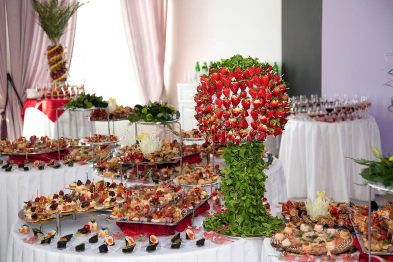 Banquet dessert table