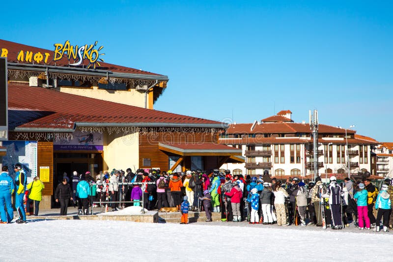 Bansko narty stacja, wagonu kolei linowej dźwignięcie, Bułgaria zdjęcie stock