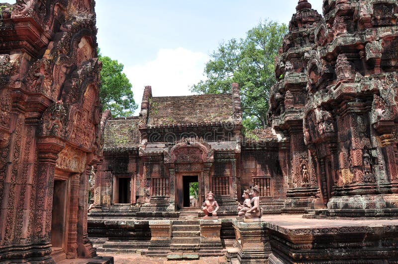 Banteay Srei is a 10th century Cambodian temple dedicated to the Hindu god Shiva. Banteay Srei is a 10th century Cambodian temple dedicated to the Hindu god Shiva.