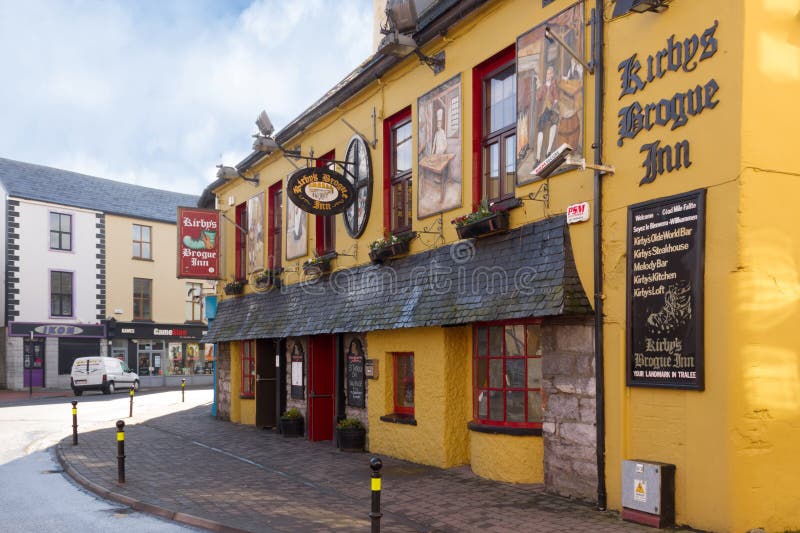 Bar irlandais traditionnel tralee l'irlande images stock Bar irlandais traditionnel tralee l'irlande images stock