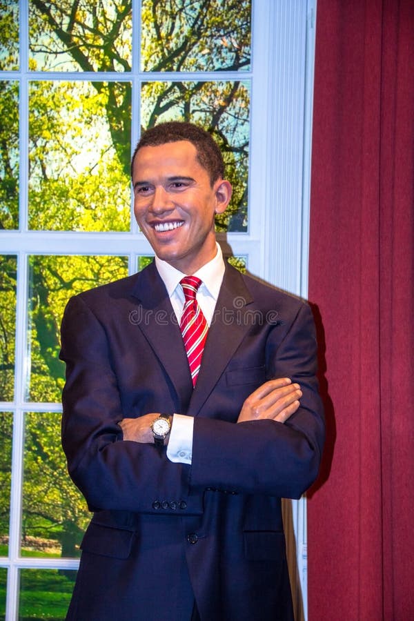 Barack Obama, président des Etats-Unis, dans le musée de Madame Tussauds à Londres images libres de droits Barack Obama, président des Etats-Unis, dans le musée de Madame Tussauds à Londres images libres de droits