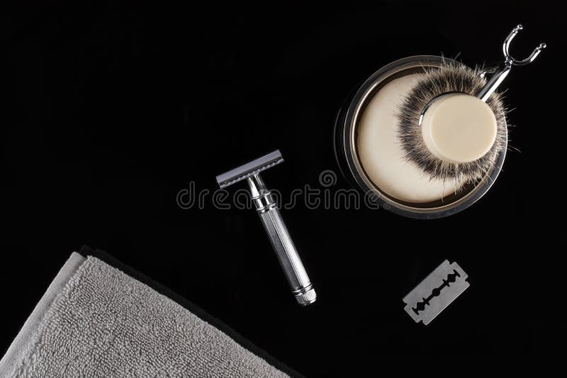 Barbe masculine traditionnelle rasant l'équipement image stock Barbe masculine traditionnelle rasant l'équipement image stock