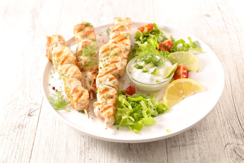 Barbecue e salsa di pollo fotografia stock libera da diritti