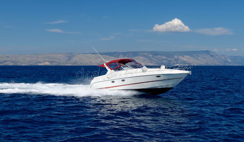 Barca di velocità del motore