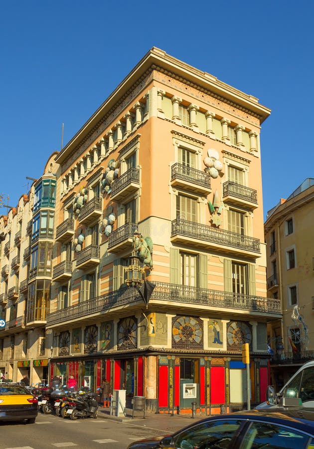 Barcelona Paraguas Foto de archivo Imagen de urbano, europa: 90412922