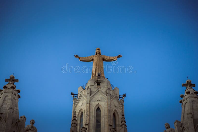 Barcelona, Catalonia, Espanha, o 2 de outubro de 2016 Jesus Christus St imagens de stock royalty free Barcelona, Catalonia, Espanha, o 2 de outubro de 2016 Jesus Christus St imagens de stock royalty free