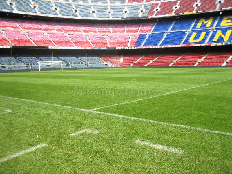BARCELONA HISZPANIA, Kwiecień, - 28: Panoramiczny widok FC Barcelona stado obrazy stock BARCELONA HISZPANIA, Kwiecień, - 28: Panoramiczny widok FC Barcelona stado obrazy stock