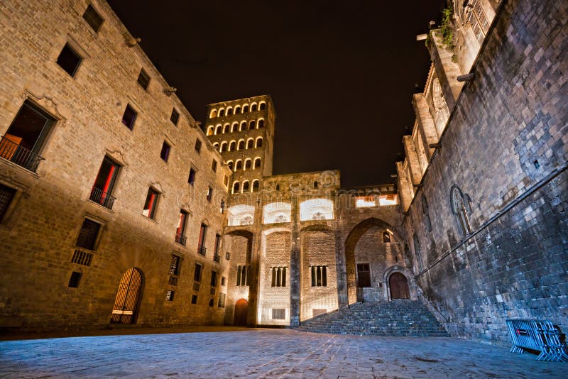 Barcelona: Palau Reial. España fotografía de archivo