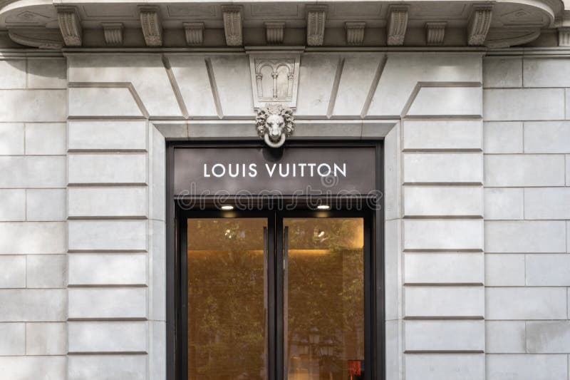 5,499 Louis Vuitton Stock Photos - Free & Royalty-Free Stock Photos from  Dreamstime