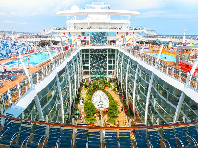 cruise barcelona royal caribbean