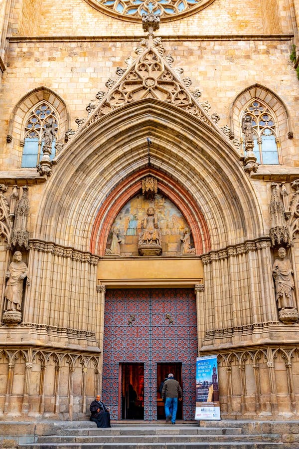 Doors of Santa Maria del Mar main entrance with stone porters or