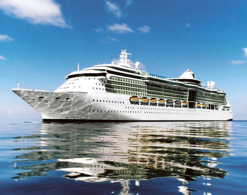 Barco de cruceros imagen de archivo libre de regalías Barco de cruceros imagen de archivo libre de regalías