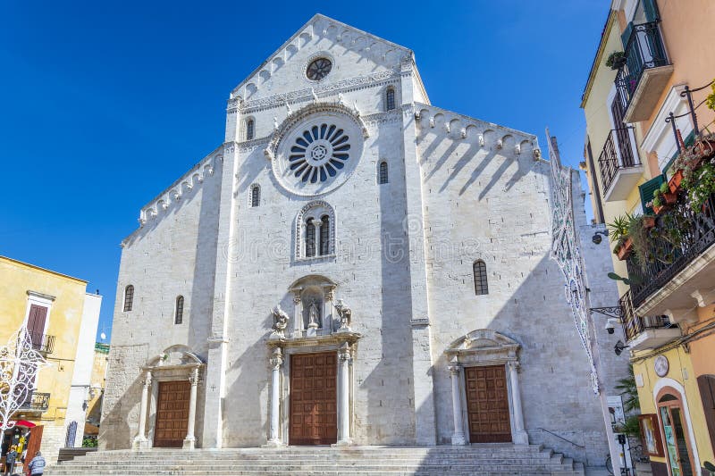 Bari Cathedral de Saint Sabinus, Itália