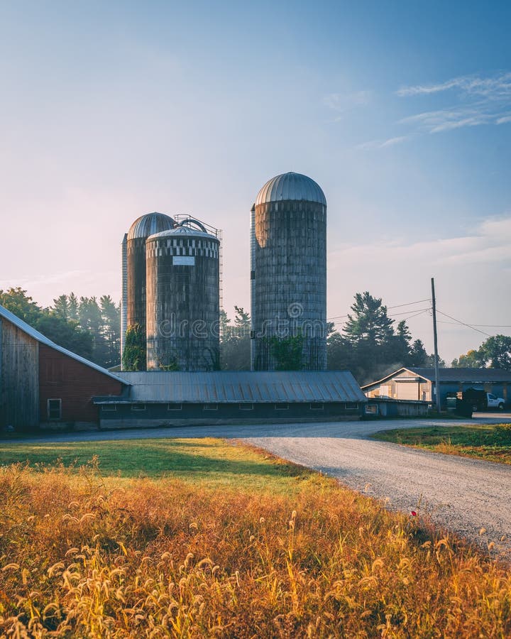 A Barn on a Farm in Kerhonkson, New York Stock Photo Image of york