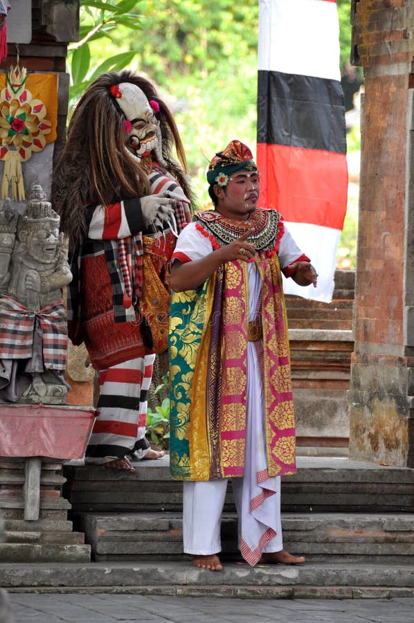 Barong dans på Bali arkivfoton Barong dans på Bali arkivfoton